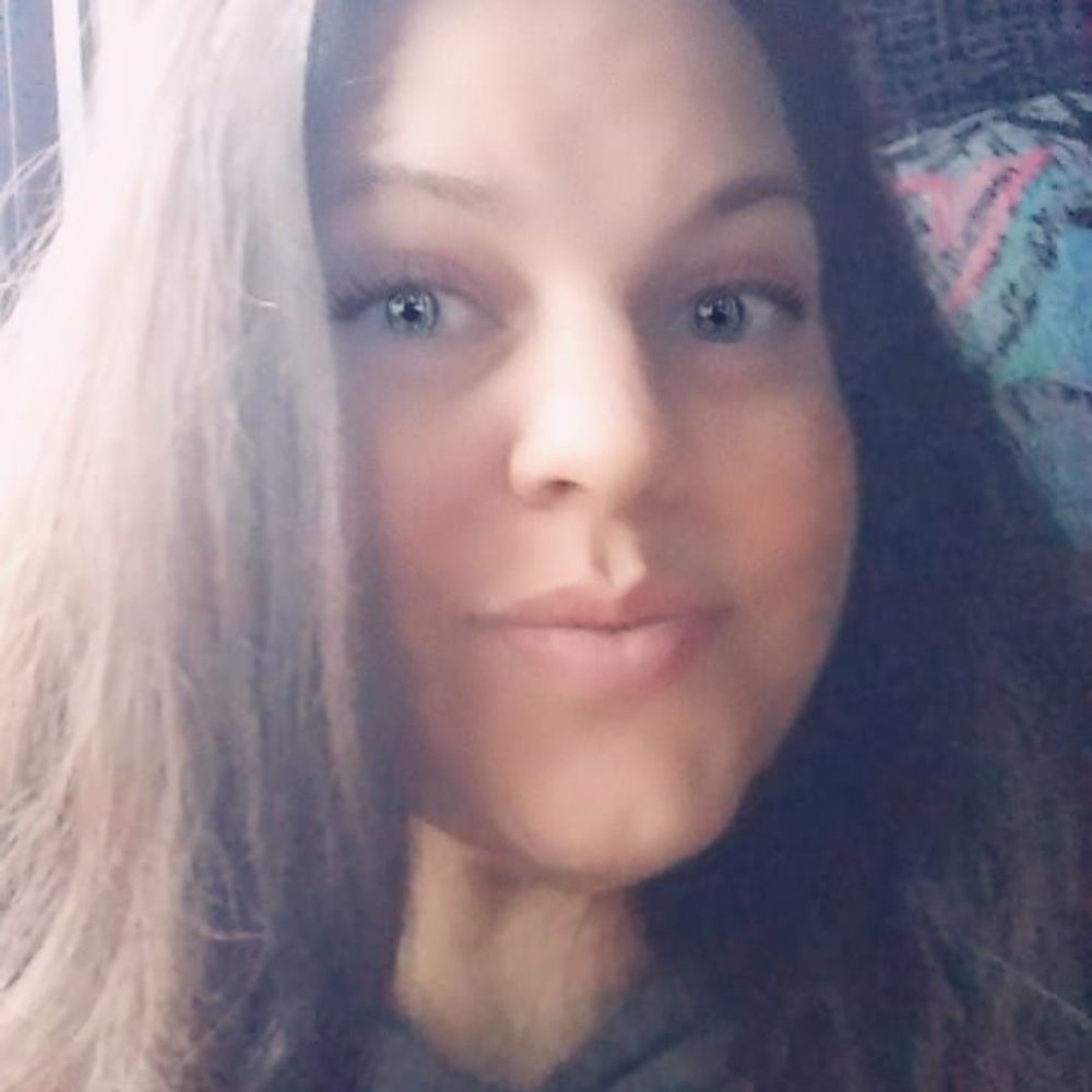 Meet your Posher, Sheila